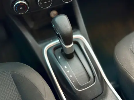 CHEVROLET Tracker 1.0 12V 4P FLEX TURBO AUTOMTICO, Foto 9