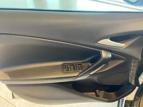 CHEVROLET Tracker 1.0 12V 4P FLEX TURBO AUTOMTICO, Foto 7