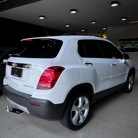 CHEVROLET Tracker 1.8 16V 4P FLEX LTZ AUTOM�TICO, Foto 4