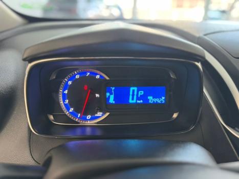 CHEVROLET Tracker 1.8 16V 4P FLEX LT AUTOM�TICO, Foto 15