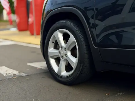 CHEVROLET Tracker 1.8 16V 4P FLEX LTZ AUTOM�TICO, Foto 7