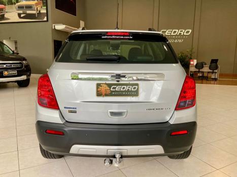 CHEVROLET Tracker 1.8 16V 4P FLEX LTZ AUTOM�TICO, Foto 5