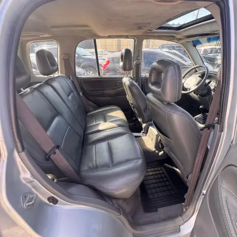 CHEVROLET Tracker 2.0 16V 4P 4X4, Foto 6