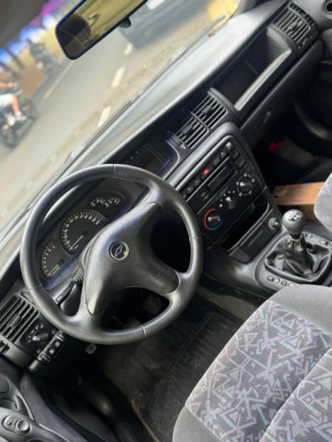 CHEVROLET Vectra Sedan 2.0 4P GLS, Foto 2