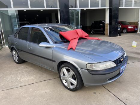 CHEVROLET Vectra Sedan 2.0 4P GLS, Foto 1