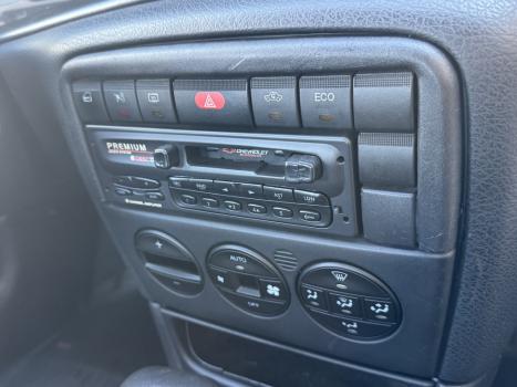 CHEVROLET Vectra Sedan 2.2 16V 4P CD, Foto 13