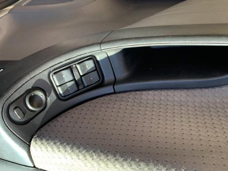 CHEVROLET Zafira 2.0 4P FLEX EXPRESSION 7 LUGARES AUTOMTICO, Foto 7