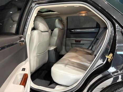 CHRYSLER 300 C 5.7 V8 16V 4P HEMI AUTOM�TICO, Foto 16