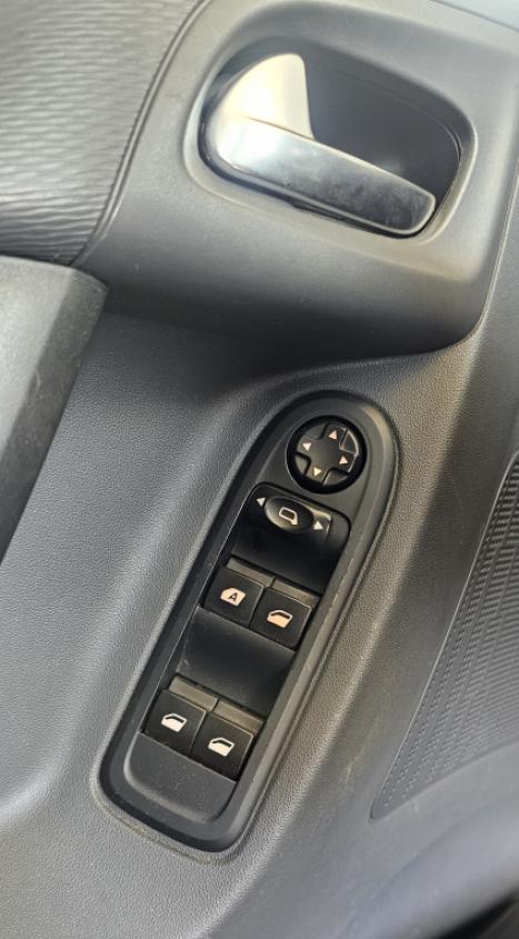 CITROEN C3 1.2 4P 12V PURE TECH TENDANCE FLEX, Foto 16