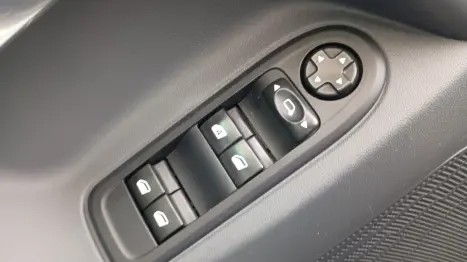 CITROEN C3 1.6 16V 4P EXCLUSIVE FLEX AUTOM�TICO, Foto 18