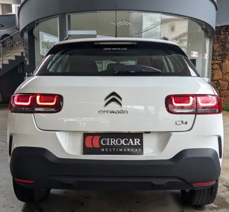 CITROEN C4 Cactus 1.6 16V 4P VTI 120 FLEX FEEL AUTOMÁTICO, Foto 6 CITROEN C4 Cactus 1.6 16V 4P VTI 120 FLEX FEEL AUTOMÁTICO, Foto 6