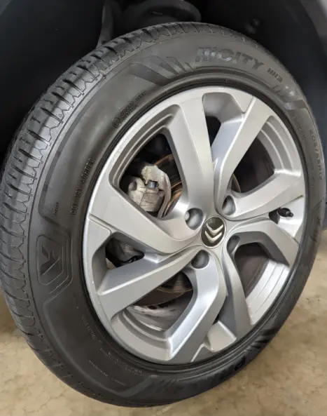 CITROEN C4 Cactus 1.6 16V 4P VTI 120 FLEX FEEL AUTOMÁTICO, Foto 9 CITROEN C4 Cactus 1.6 16V 4P VTI 120 FLEX FEEL AUTOMÁTICO, Foto 9