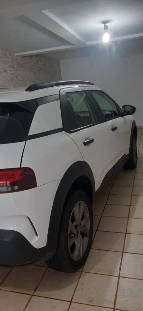 CITROEN C4 Cactus 1.6 16V 4P VTI 120 FLEX FEEL AUTOM�TICO, Foto 4