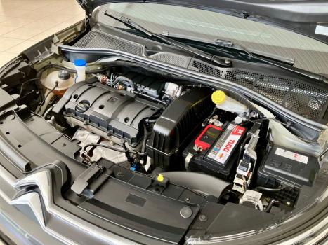CITROEN C4 Cactus 1.6 16V 4P VTI 120 FLEX FEEL AUTOM�TICO, Foto 32