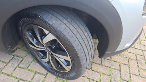 CITROEN C4 Cactus 1.6 16V 4P FLEX SHINE PACK THP TURBO AUTOM�TICO, Foto 2