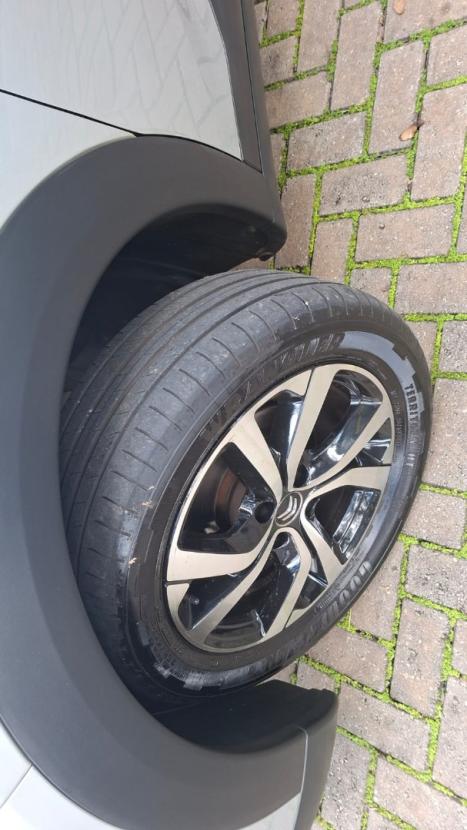 CITROEN C4 Cactus 1.6 16V 4P FLEX SHINE PACK THP TURBO AUTOM�TICO, Foto 9