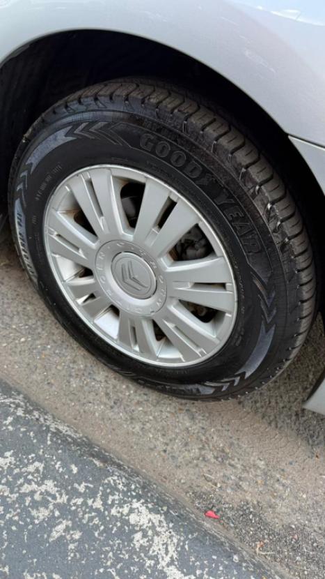 CITROEN C4 Hatch 1.6 16V 4P GLX, Foto 12