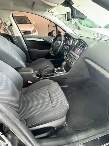 CITROEN C4 Sedan 1.6 16V 4P LOUNGE TENDANCE THP TURBO AUTOM�TICO, Foto 9