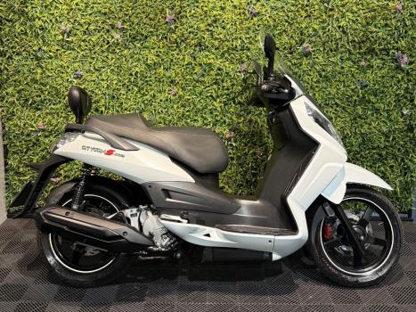 DAFRA Citycom 300 I , Foto 1