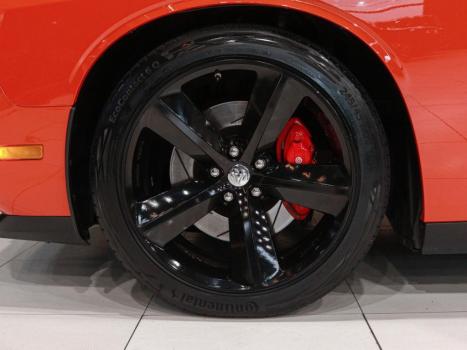 DODGE Challenger 6.1 V8 16V SRT8 HEMI, Foto 18