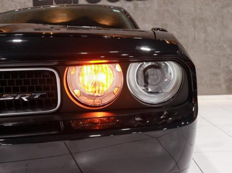 DODGE Challenger 6.1 V8 16V SRT8 HEMI, Foto 9