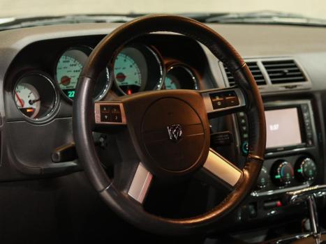 DODGE Challenger 6.1 V8 16V SRT8 HEMI, Foto 13