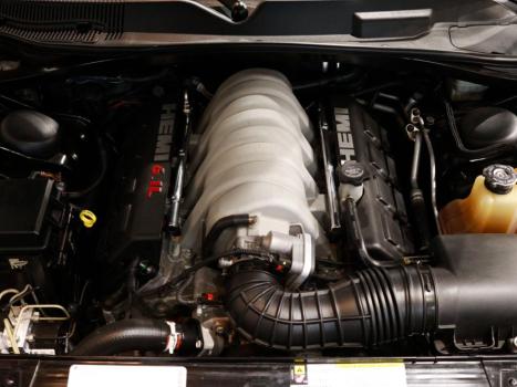 DODGE Challenger 6.1 V8 16V SRT8 HEMI, Foto 19