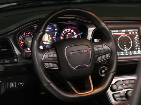 DODGE Challenger 6.4 V8 HEMI R-T SCAT PACK TORQUEFLITE AUTOM�TICO, Foto 14