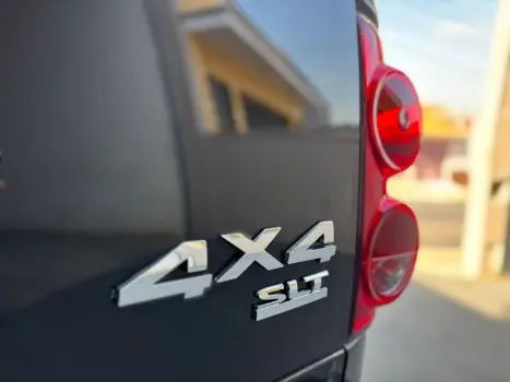 DODGE Ram 5.9 I6 24V 2500 SLT 4X4 CABINE SIMPLES HAVE DUTY TURBO DIESEL AUTOM�TICO, Foto 12