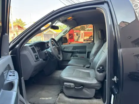 DODGE Ram 5.9 I6 24V 2500 SLT 4X4 CABINE SIMPLES HAVE DUTY TURBO DIESEL AUTOM�TICO, Foto 13