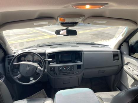 DODGE Ram 5.9 I6 24V 2500 SLT CABINE DUPLA TURBO DIESEL 4X4 AUTOM�TICO, Foto 7
