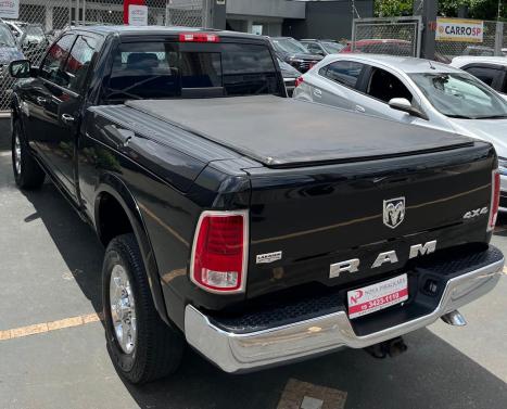 DODGE Ram 6.7 I6 24V 4P 2500 LARAMIE 4X4 TURBODIESEL  AUTOMÁTICO CABINE DUPLA, Foto 7 DODGE Ram 6.7 I6 24V 4P 2500 LARAMIE 4X4 TURBODIESEL  AUTOMÁTICO CABINE DUPLA, Foto 7