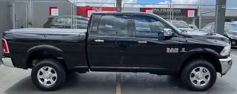 DODGE Ram 6.7 I6 24V 4P 2500 LARAMIE 4X4 TURBODIESEL  AUTOMÁTICO CABINE DUPLA, Foto 10 DODGE Ram 6.7 I6 24V 4P 2500 LARAMIE 4X4 TURBODIESEL  AUTOMÁTICO CABINE DUPLA, Foto 10