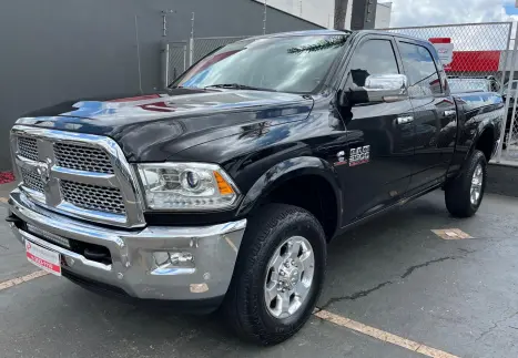 DODGE Ram 6.7 I6 24V 4P 2500 LARAMIE 4X4 TURBODIESEL  AUTOMÁTICO CABINE DUPLA, Foto 13 DODGE Ram 6.7 I6 24V 4P 2500 LARAMIE 4X4 TURBODIESEL  AUTOMÁTICO CABINE DUPLA, Foto 13
