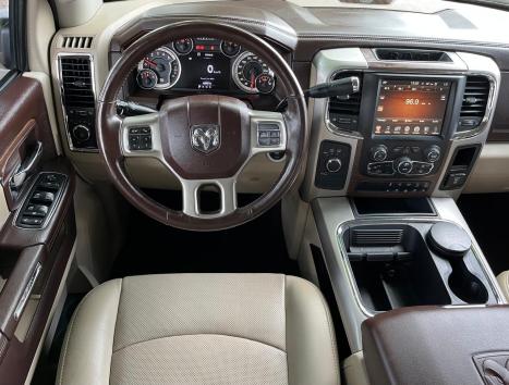 DODGE Ram 6.7 I6 24V 4P 2500 LARAMIE 4X4 TURBODIESEL  AUTOMÁTICO CABINE DUPLA, Foto 22 DODGE Ram 6.7 I6 24V 4P 2500 LARAMIE 4X4 TURBODIESEL  AUTOMÁTICO CABINE DUPLA, Foto 22