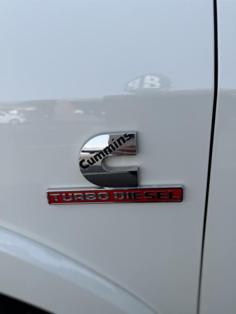 DODGE Ram 6.7 I6 24V 4P 2500 LARAMIE 4X4 TURBODIESEL  AUTOMTICO CABINE DUPLA, Foto 5