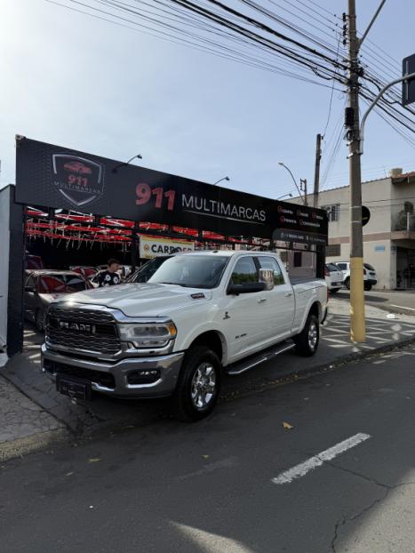 DODGE Ram 6.7 I6 24V 4P 2500 LARAMIE 4X4 TURBODIESEL  AUTOMTICO CABINE DUPLA, Foto 2