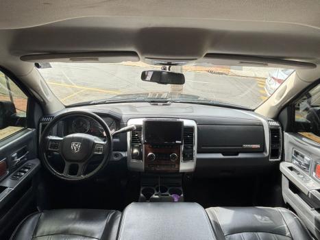 DODGE Ram 6.7 I6 24V 4P 2500 LARAMIE 4X4 TURBODIESEL  AUTOM�TICO CABINE DUPLA, Foto 16