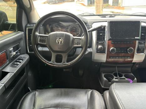 DODGE Ram 6.7 I6 24V 4P 2500 LARAMIE 4X4 TURBODIESEL  AUTOM�TICO CABINE DUPLA, Foto 17