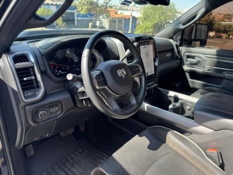DODGE Ram 6.7 I6 24V 4P 2500 LARAMIE 4X4 TURBODIESEL  AUTOM�TICO CABINE DUPLA, Foto 7