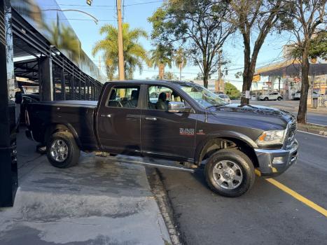 DODGE Ram 6.7 I6 24V 4P 2500 LARAMIE 4X4 TURBODIESEL  AUTOM�TICO CABINE DUPLA, Foto 4