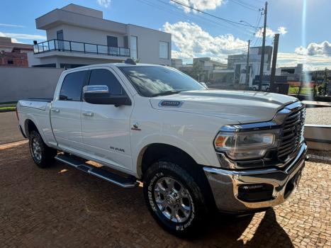 DODGE Ram 6.7 I6 24V 4P 2500 LARAMIE 4X4 TURBODIESEL  AUTOMÁTICO CABINE DUPLA, Foto 2