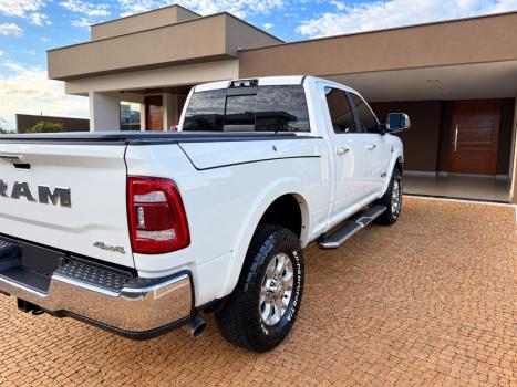 DODGE Ram 6.7 I6 24V 4P 2500 LARAMIE 4X4 TURBODIESEL  AUTOMÁTICO CABINE DUPLA, Foto 5
