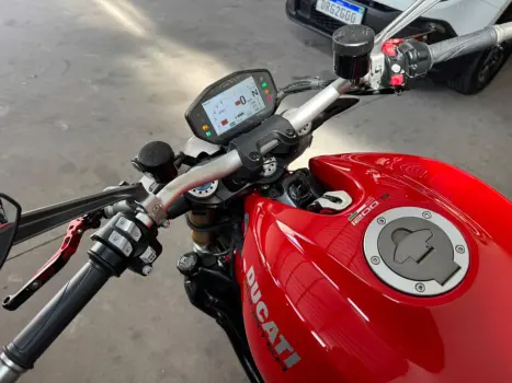 DUCATI Monster 1200 ABS, Foto 7