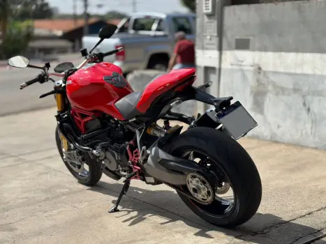 DUCATI Monster 1200 ABS, Foto 8