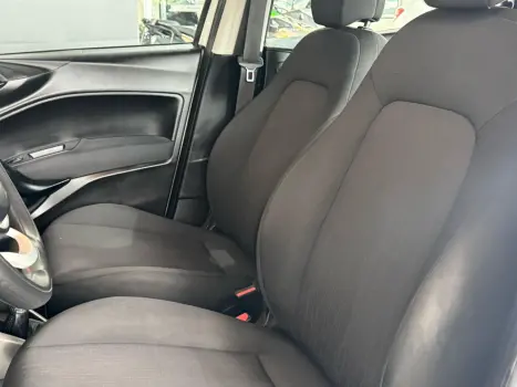 FIAT Argo 1.0 4P FLEX FIREFLY DRIVE, Foto 5 FIAT Argo 1.0 4P FLEX FIREFLY DRIVE, Foto 5