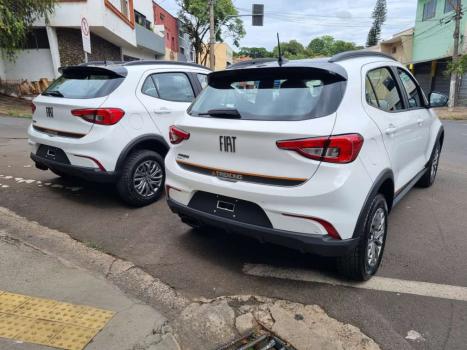 FIAT Argo 1.3 4P FLEX FIREFLY TREKKING AUTOMTICO CVT, Foto 9