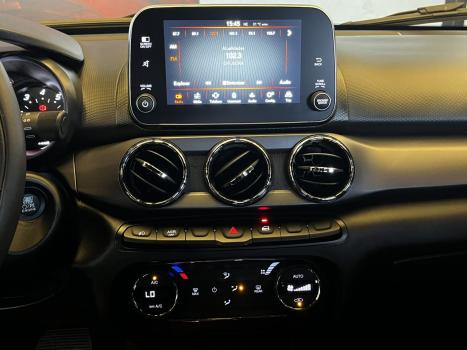 FIAT Argo 1.3 4P FLEX FIREFLY TREKKING AUTOMÁTICO CVT, Foto 9