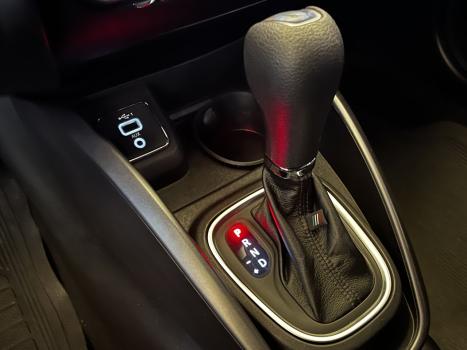 FIAT Argo 1.3 4P FLEX FIREFLY TREKKING AUTOMÁTICO CVT, Foto 10