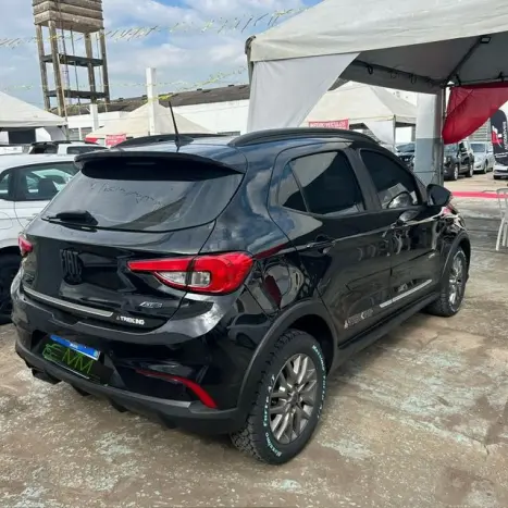 FIAT Argo 1.8 4P FLEX E.TORQ TREKKING AUTOMÁTICO, Foto 4
